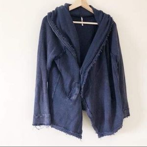 💓 Cozy FREE PEOPLE distressed hood cardigan 💓